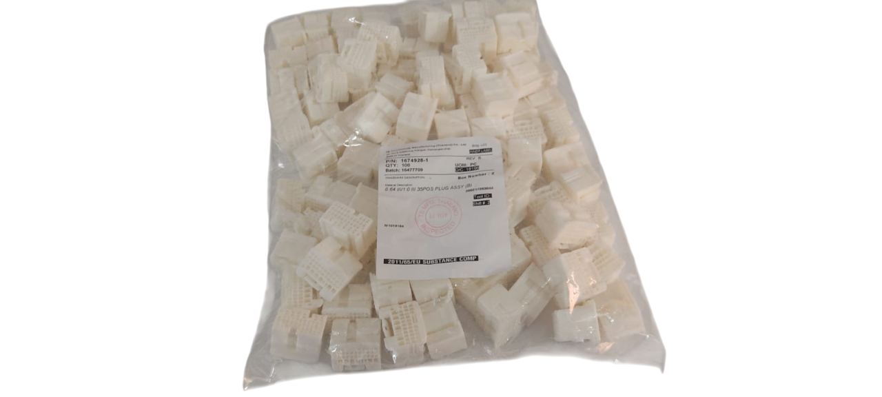 TE Connectivity 1674928-1